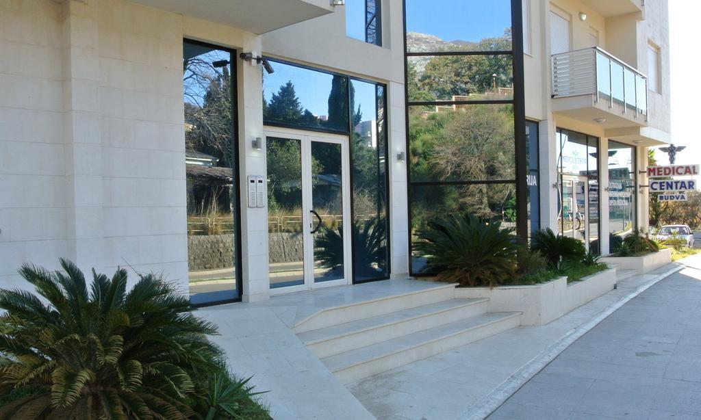 Apartments Crystall Budva Exterior photo
