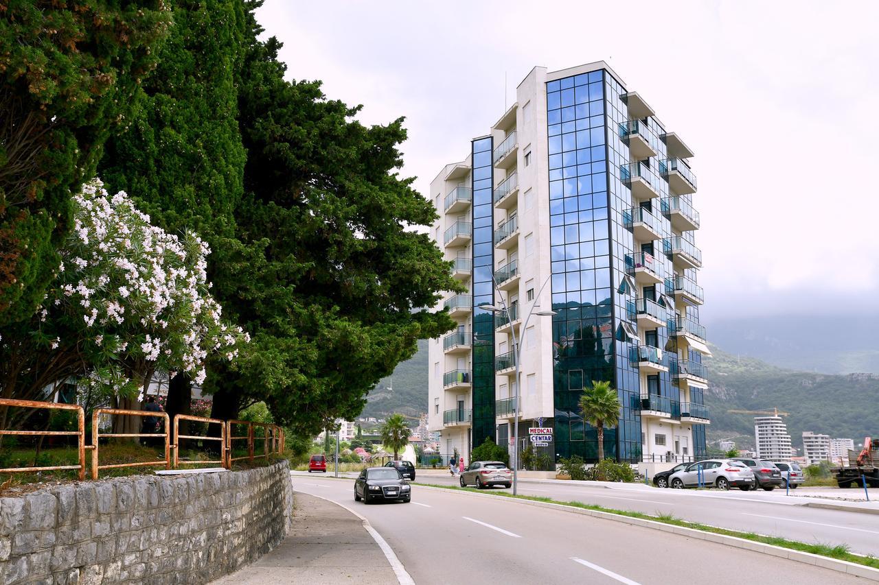 Apartments Crystall Budva Exterior photo