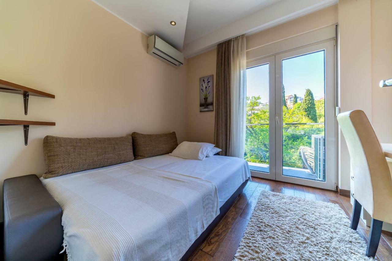 Apartments Crystall Budva Exterior photo