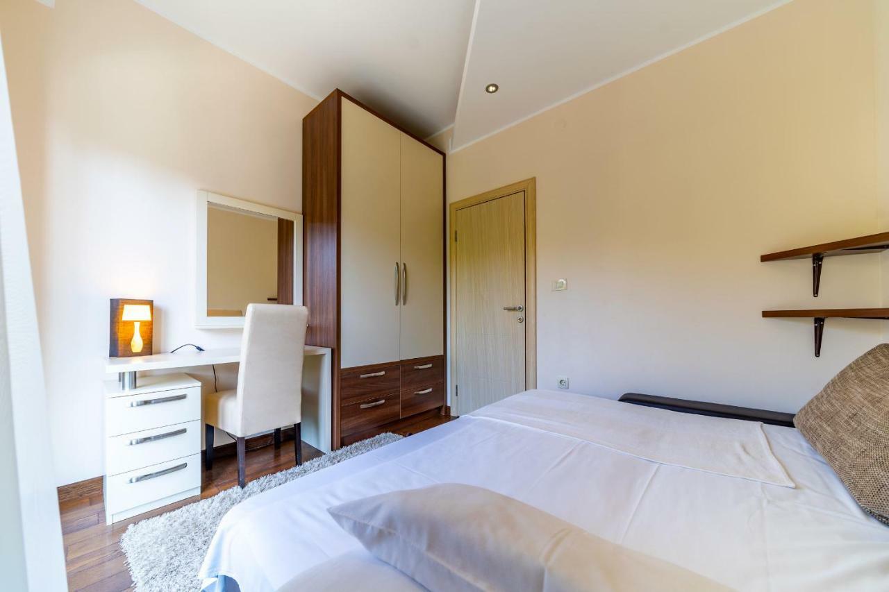 Apartments Crystall Budva Exterior photo